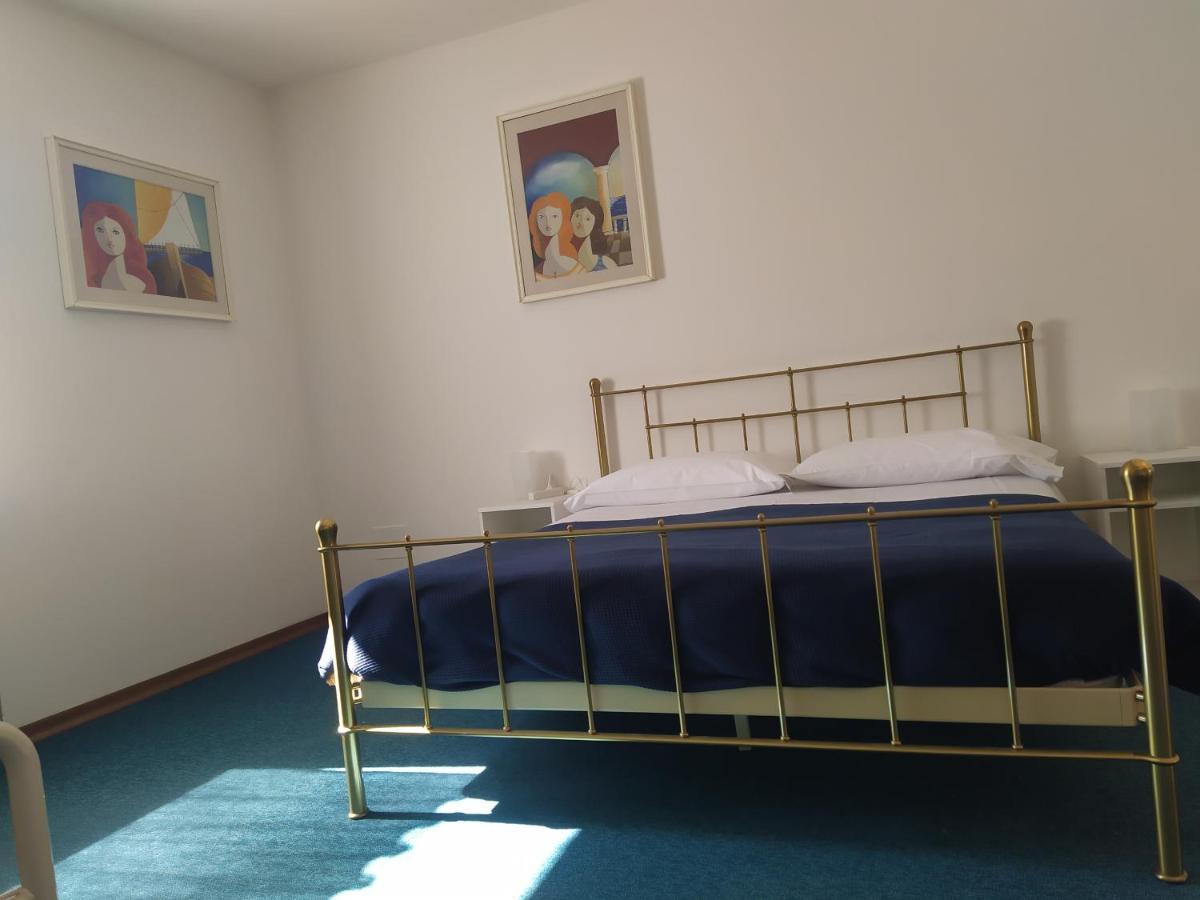 Doge Inn Ронки-дей-Леджонари Экстерьер фото